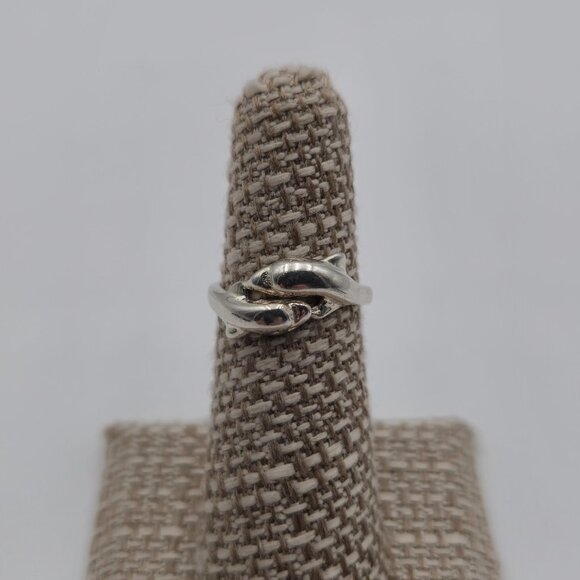 Size 5.5 Sterling Silver Cute Double Dolphin Ring A2533 - Picture 2 of 8